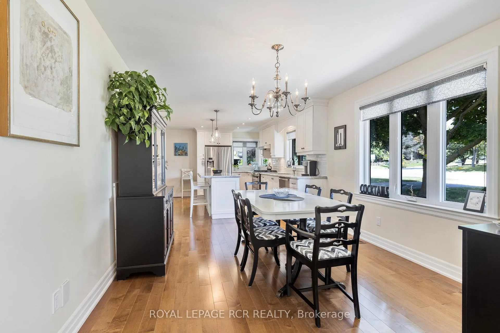 Photo 10 of 22 King Street S, Innisfil, Cookstown — HOMEH