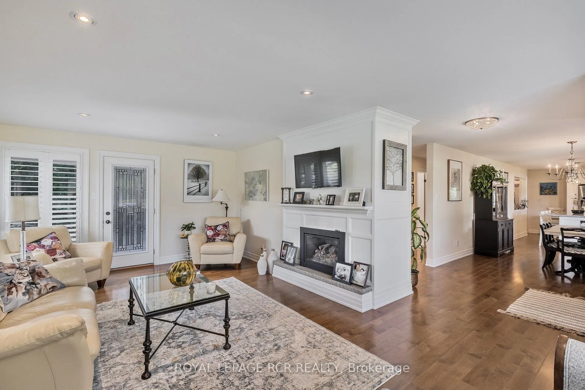 Photo 19 of 22 King Street S, Innisfil, Cookstown — HOMEH