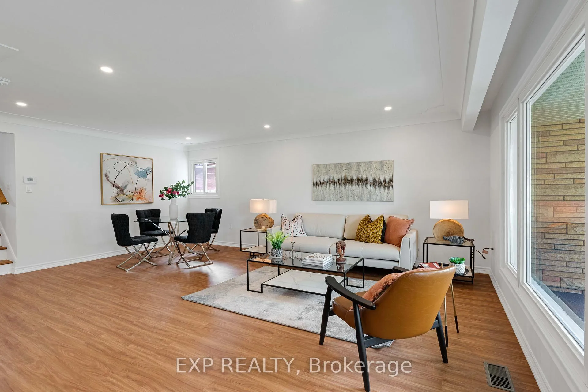 Photo 4 of 47 Sunrise Drive, Hamilton, Corman — HOMEH