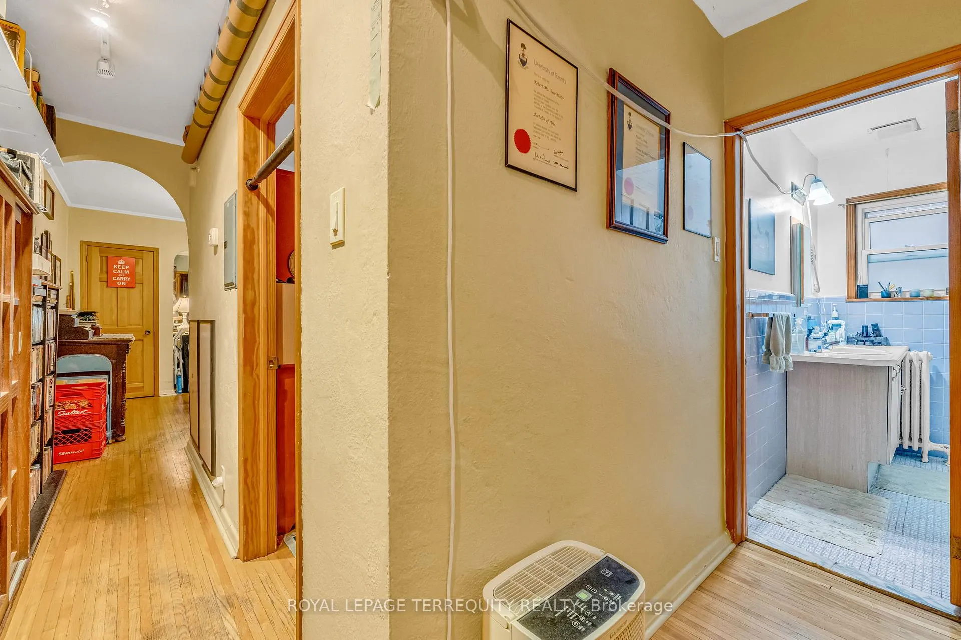 Photo 11 of 51 Claxton Boulevard, Toronto, Humewood-Cedarvale — HOMEH