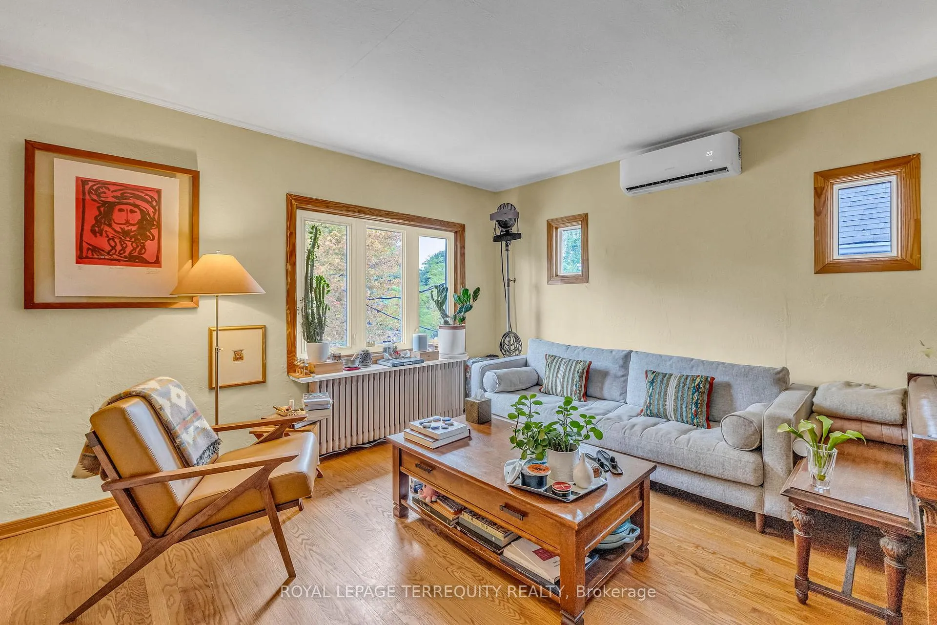 Photo 15 of 51 Claxton Boulevard, Toronto, Humewood-Cedarvale — HOMEH