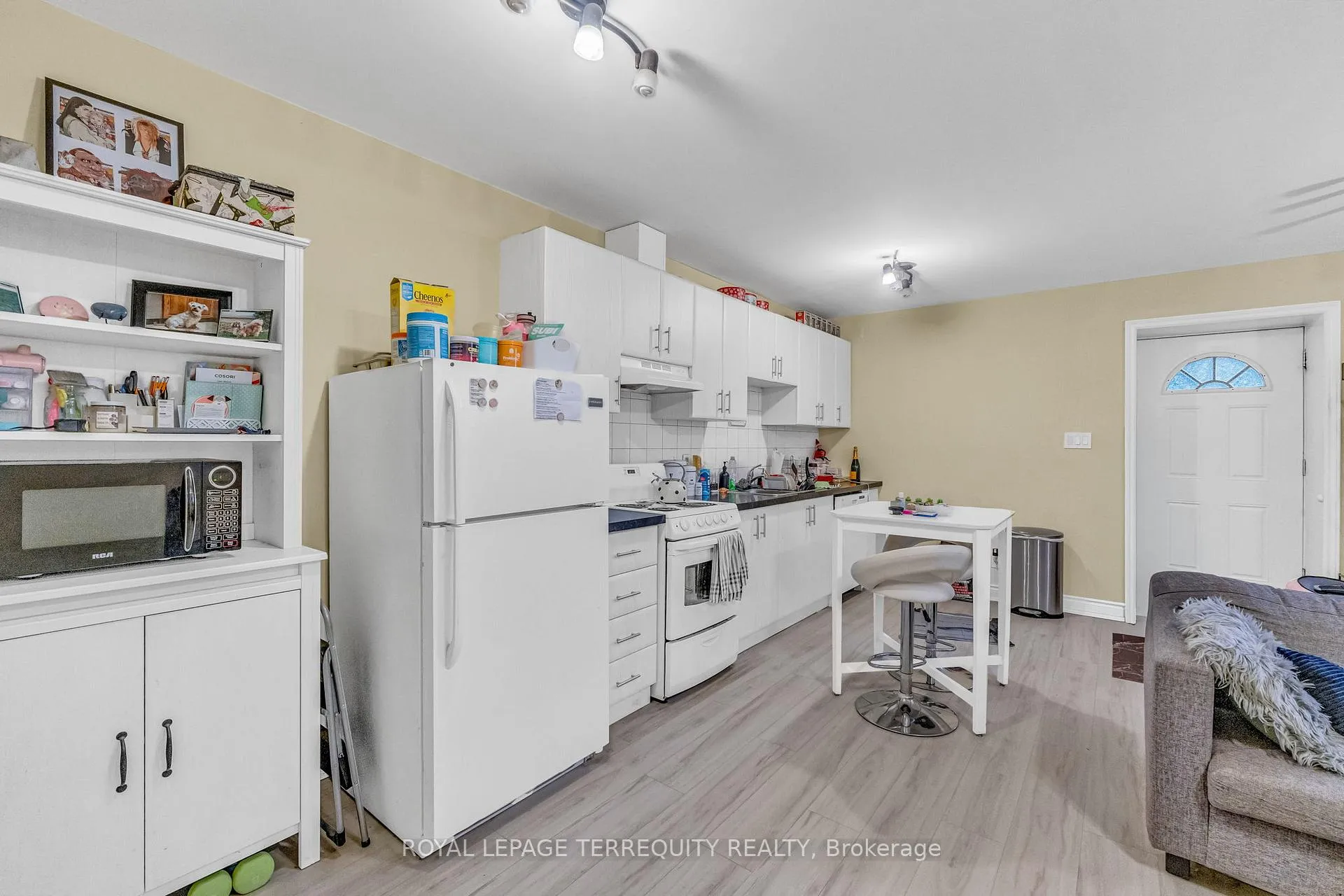 Photo 25 of 51 Claxton Boulevard, Toronto, Humewood-Cedarvale — HOMEH