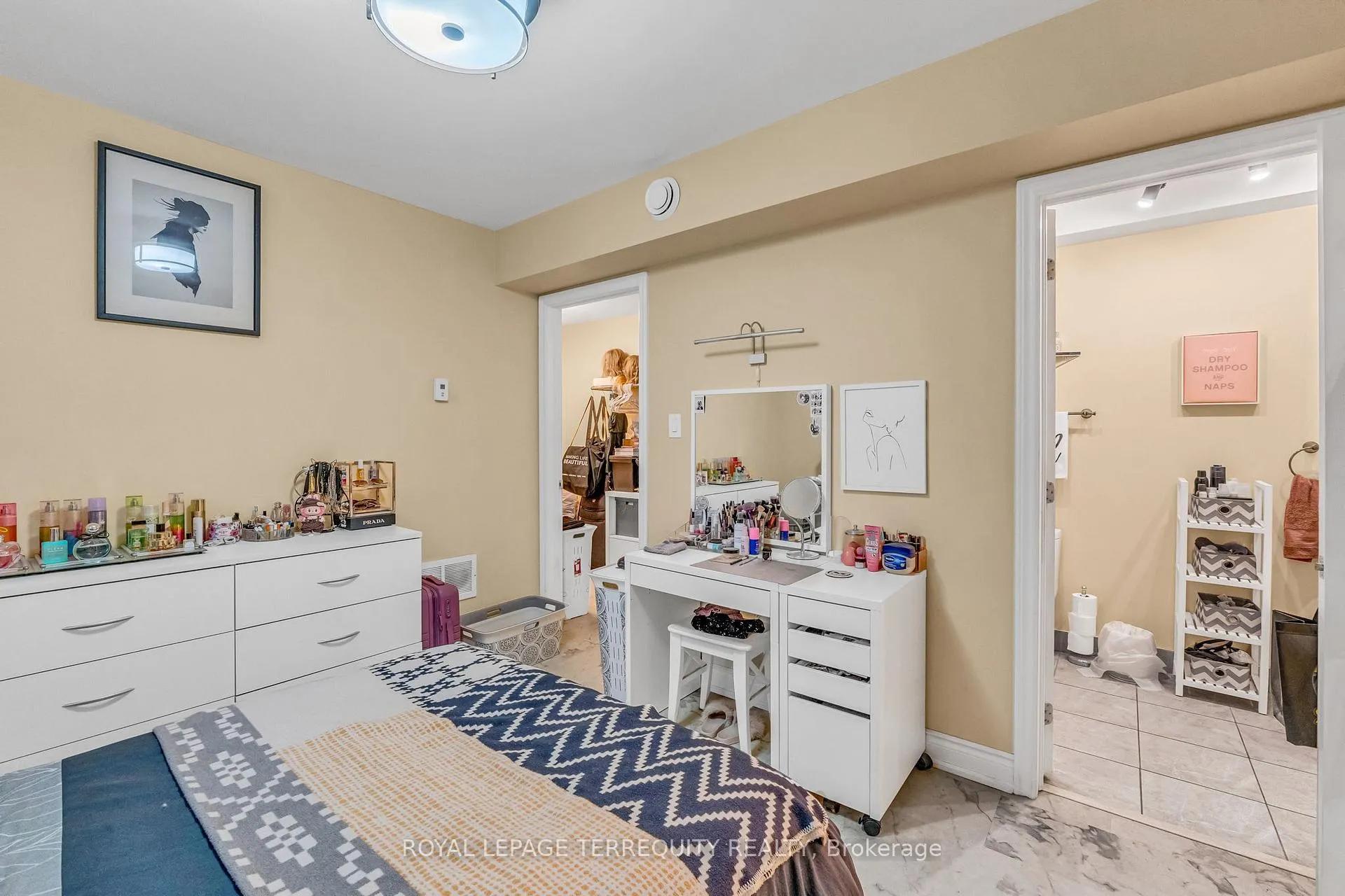 Photo 28 of 51 Claxton Boulevard, Toronto, Humewood-Cedarvale — HOMEH
