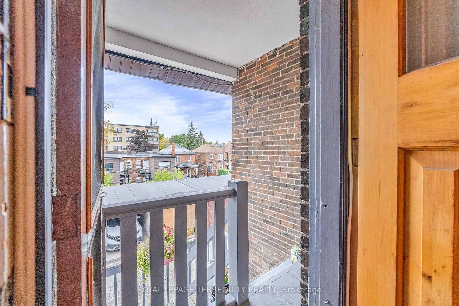 Photo 31 of 51 Claxton Boulevard, Toronto, Humewood-Cedarvale — HOMEH