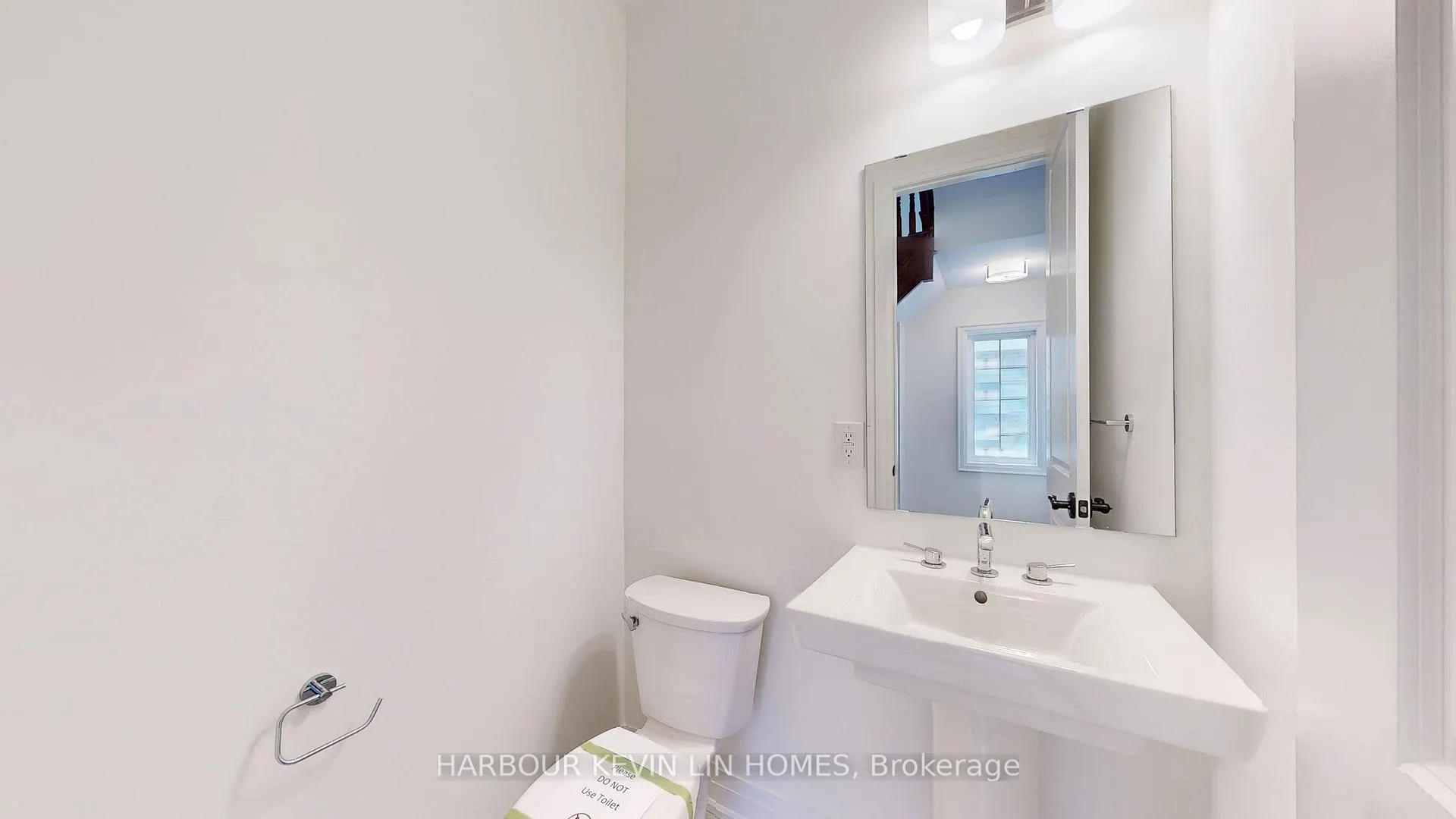 Photo 15 of 1 Gardeners Lane, Markham, Angus Glen — HOMEH