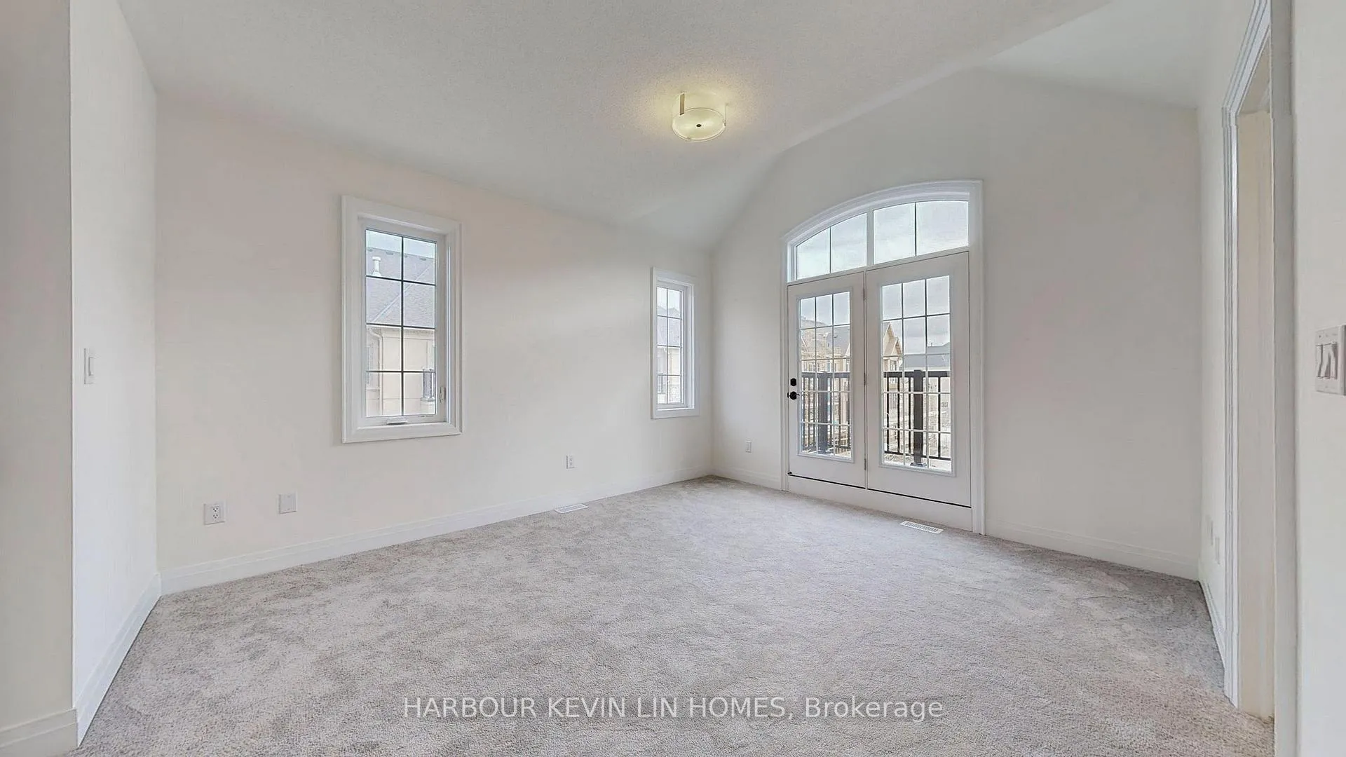Photo 16 of 1 Gardeners Lane, Markham, Angus Glen — HOMEH