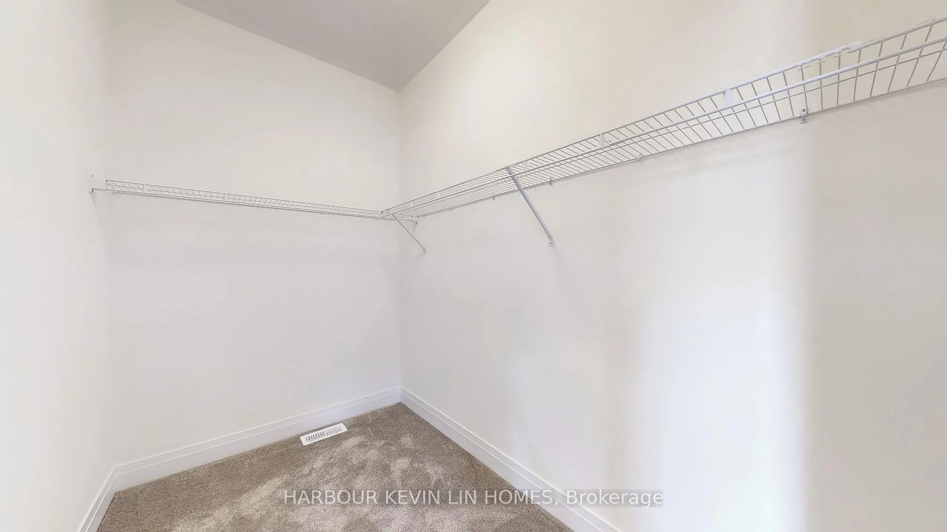 Photo 20 of 1 Gardeners Lane, Markham, Angus Glen — HOMEH