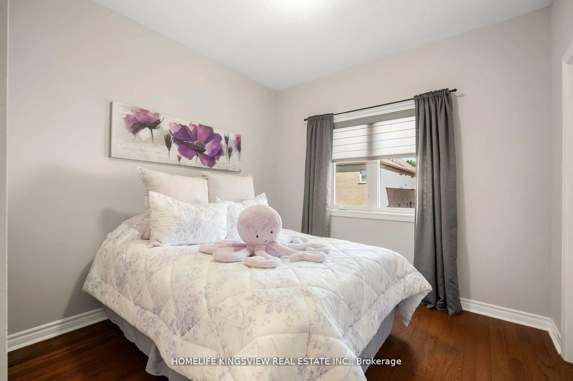 Photo 19 of 220 Peak Point Boulevard, Vaughan, Rural Vaughan — HOMEH