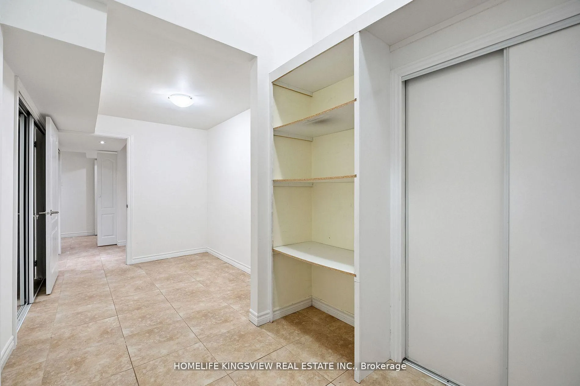 Photo 32 of 220 Peak Point Boulevard, Vaughan, Rural Vaughan — HOMEH