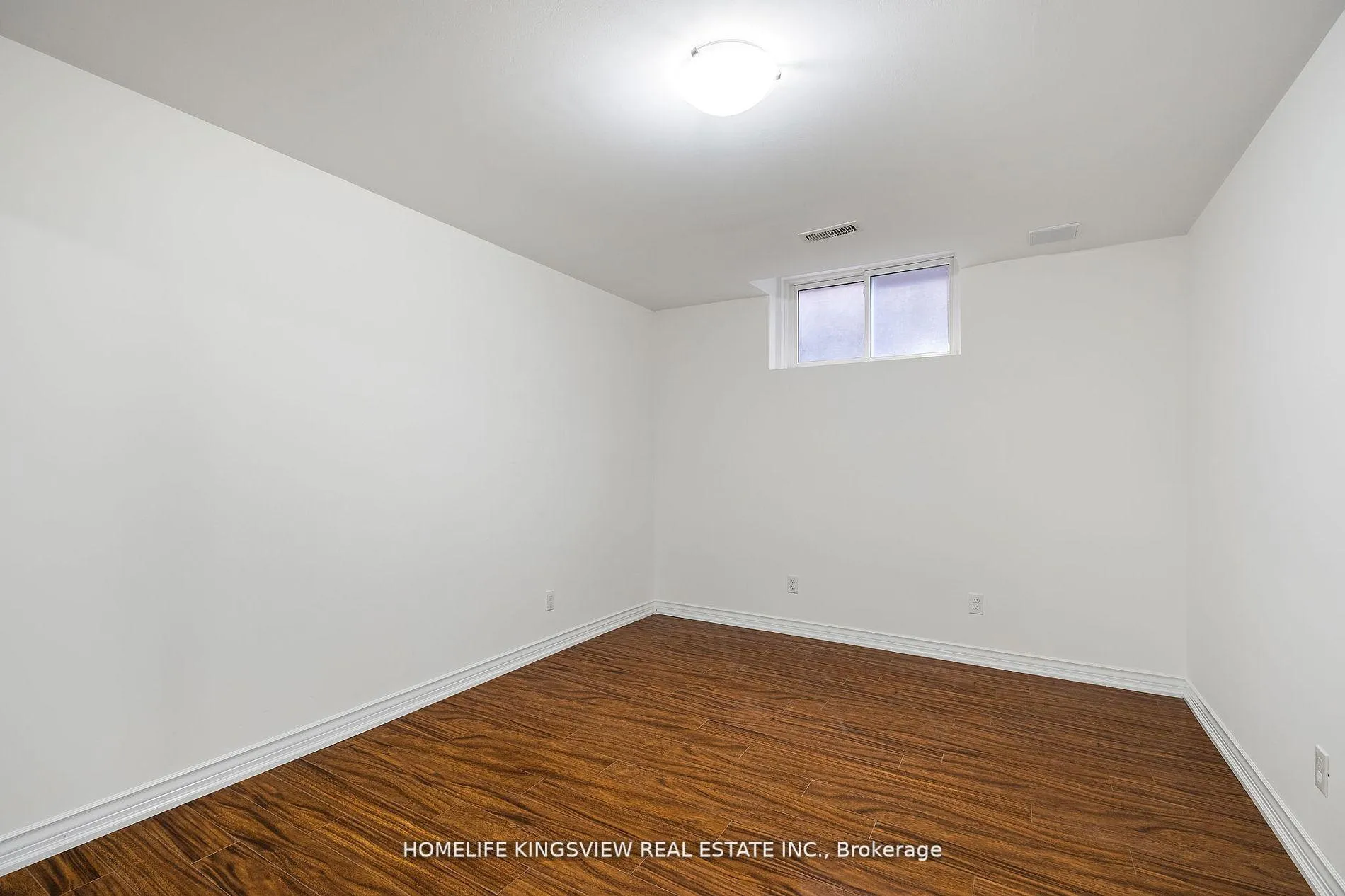 Photo 37 of 220 Peak Point Boulevard, Vaughan, Rural Vaughan — HOMEH