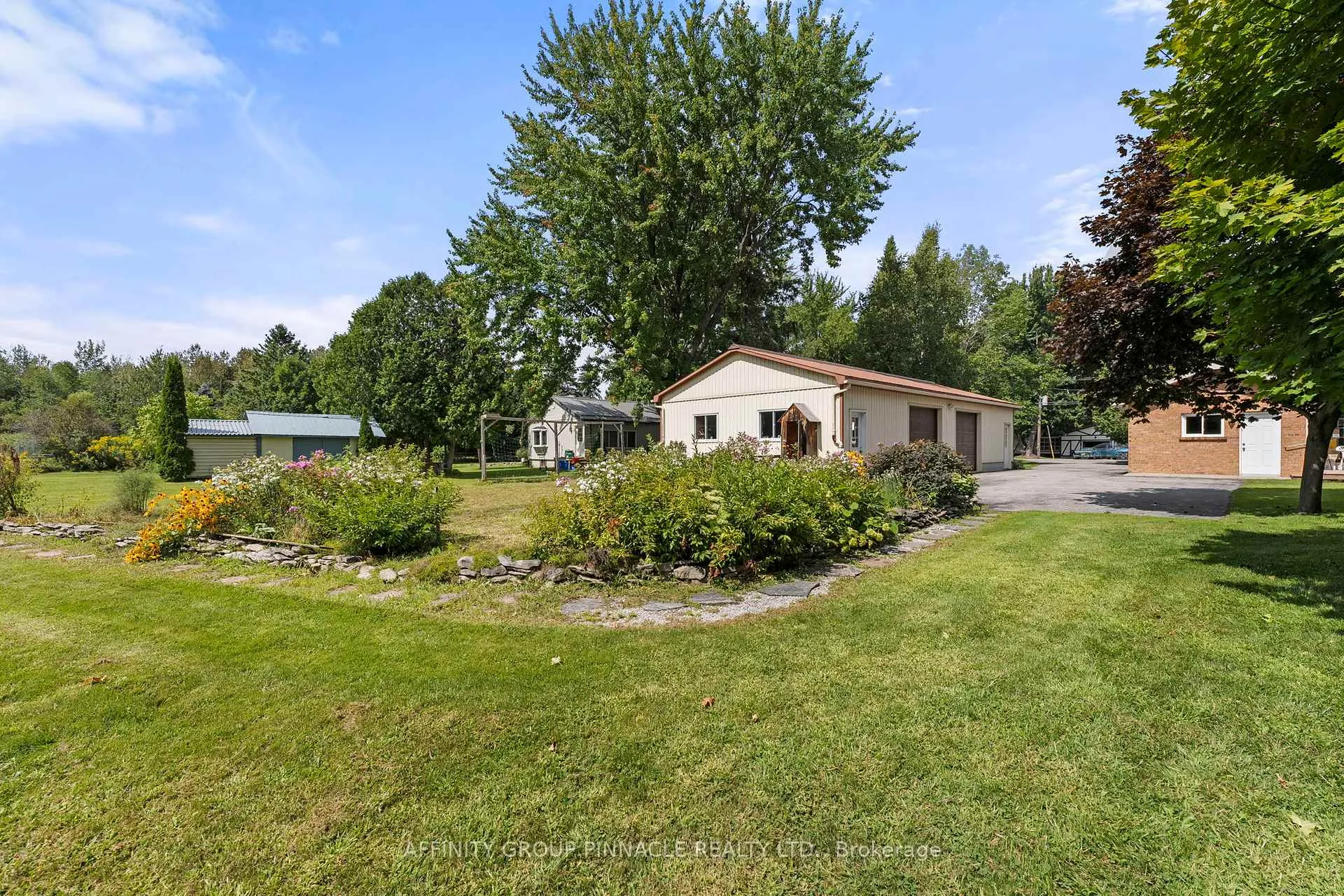 Photo 27 of B1330 Main Street E, Brock, Rural Brock — HOMEH