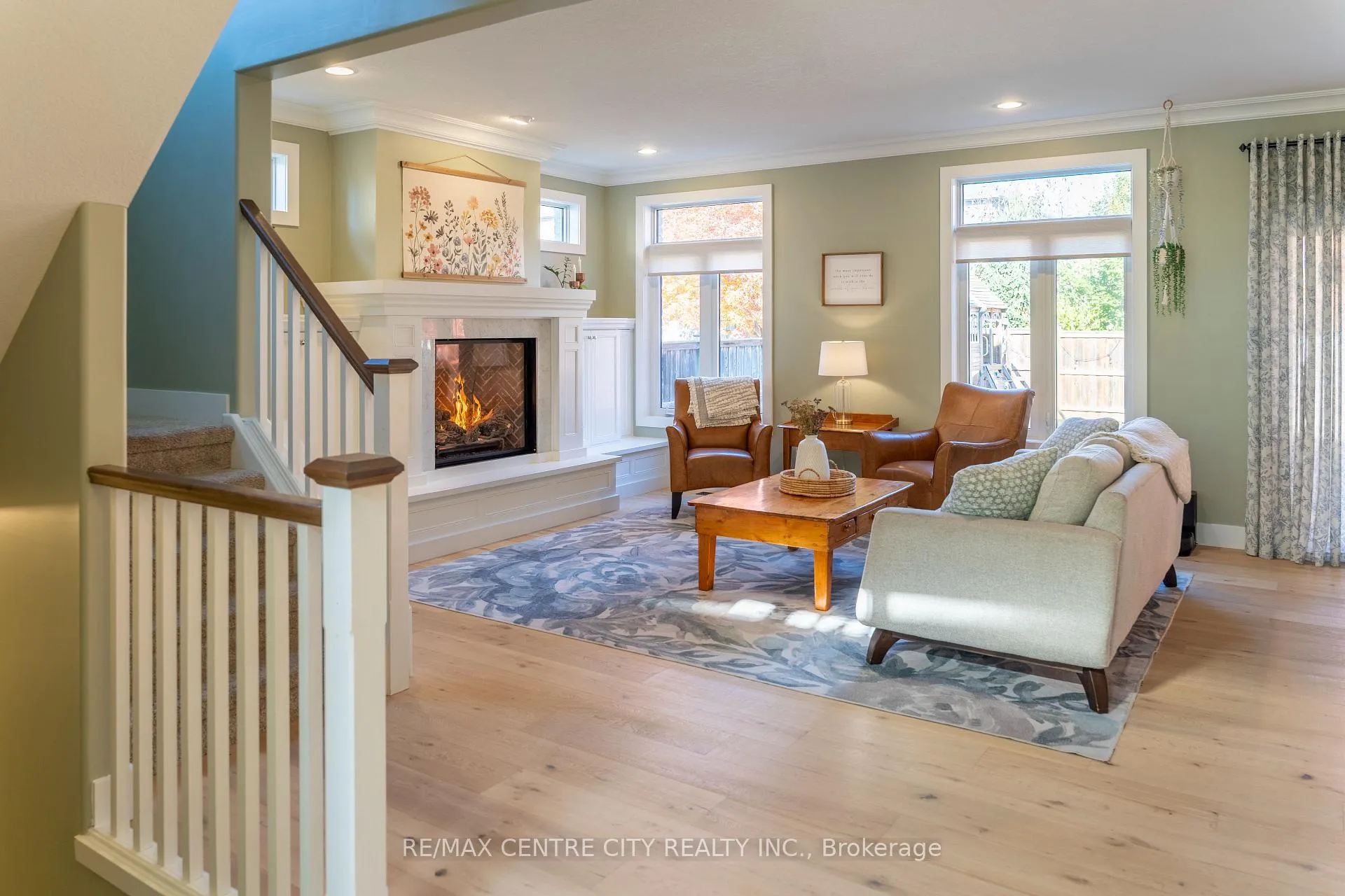 Photo 10 of 56 Caverhill Crescent, Middlesex Centre, Komoka — HOMEH