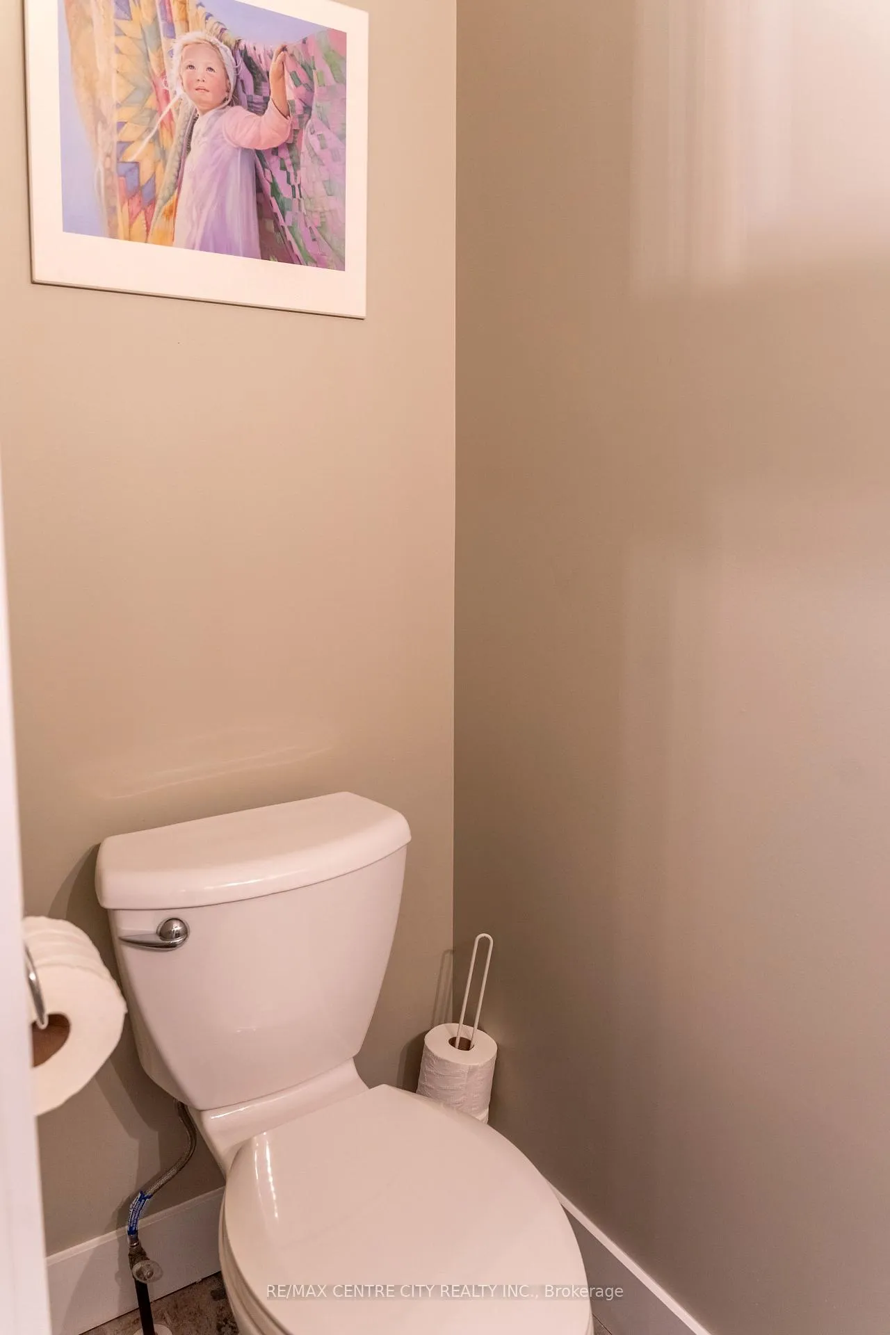 Photo 20 of 56 Caverhill Crescent, Middlesex Centre, Komoka — HOMEH