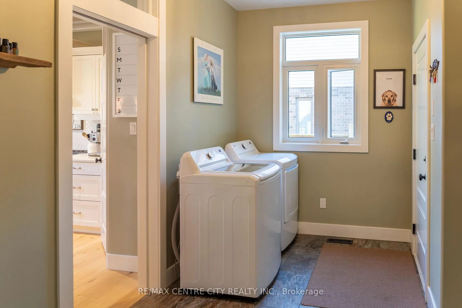 Photo 22 of 56 Caverhill Crescent, Middlesex Centre, Komoka — HOMEH