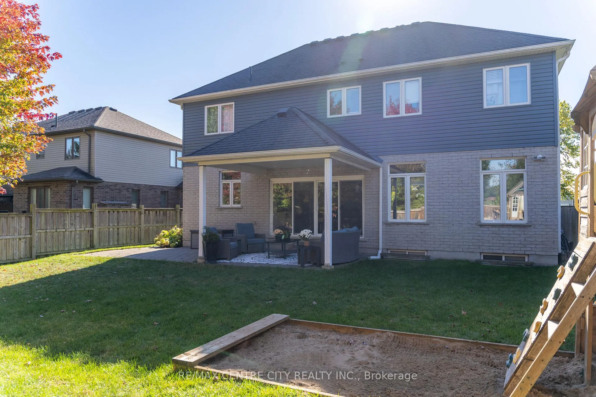 Photo 48 of 56 Caverhill Crescent, Middlesex Centre, Komoka — HOMEH