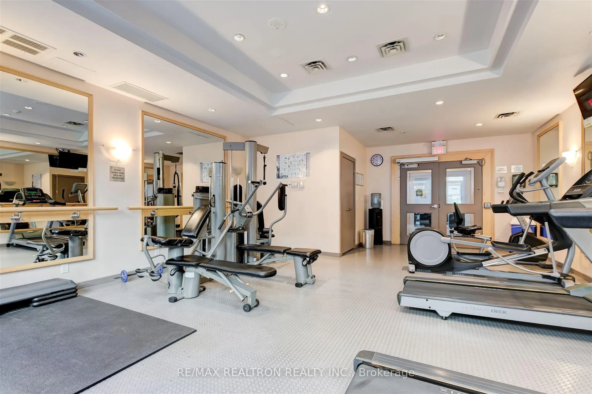 Photo 32 of Unit 803, 212 Eglinton Avenue E, Toronto, Mount Pleasant West — HOMEH