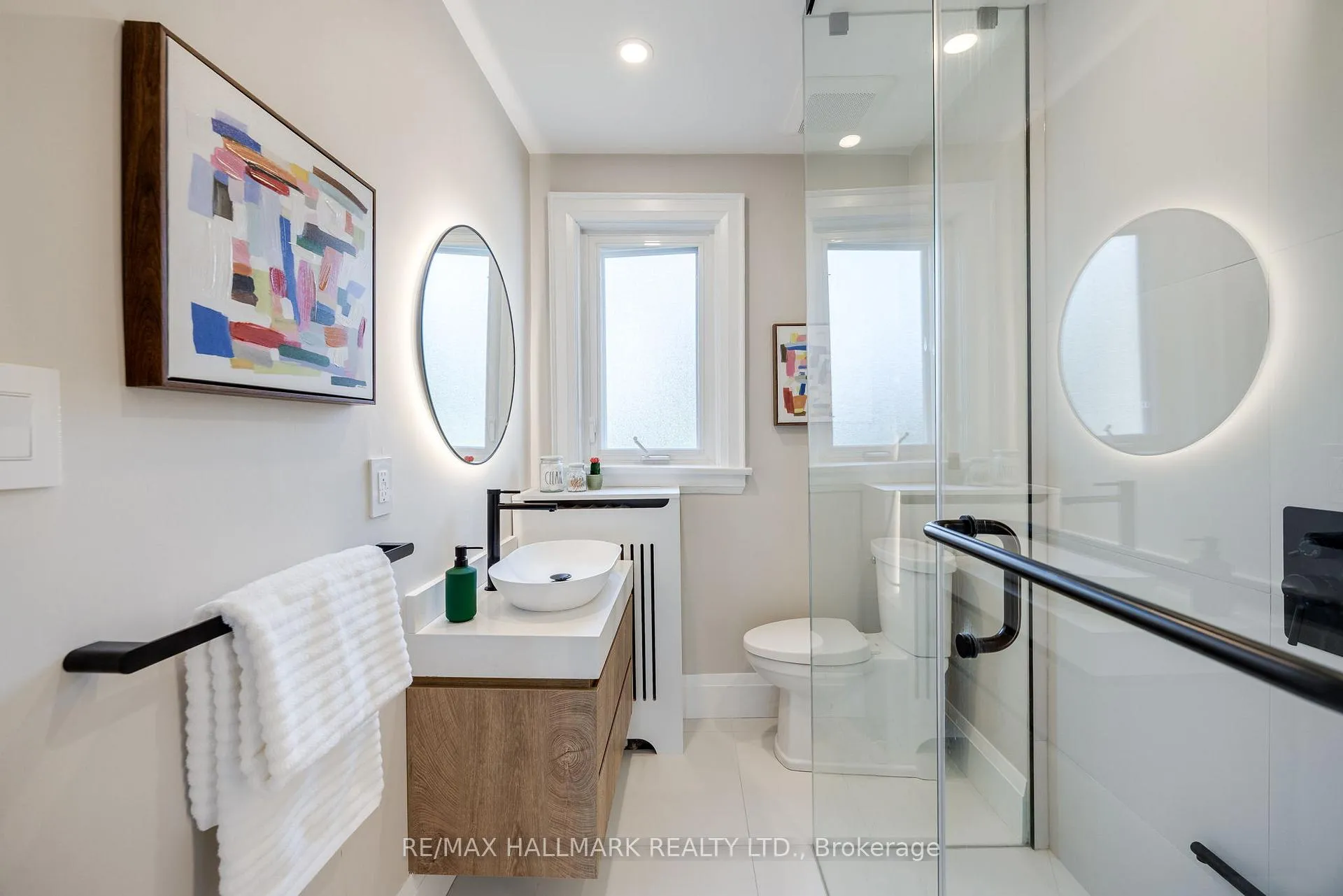 Photo 19 of 212 Broadway Avenue, Toronto, Mount Pleasant East — HOMEH