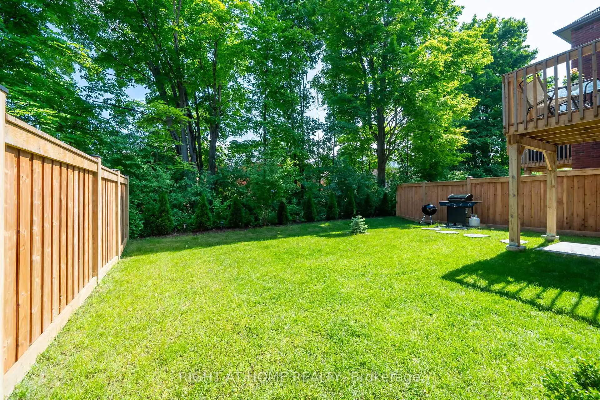 Photo 2 of 1942 Mcneil Street, Innisfil, Alcona — HOMEH
