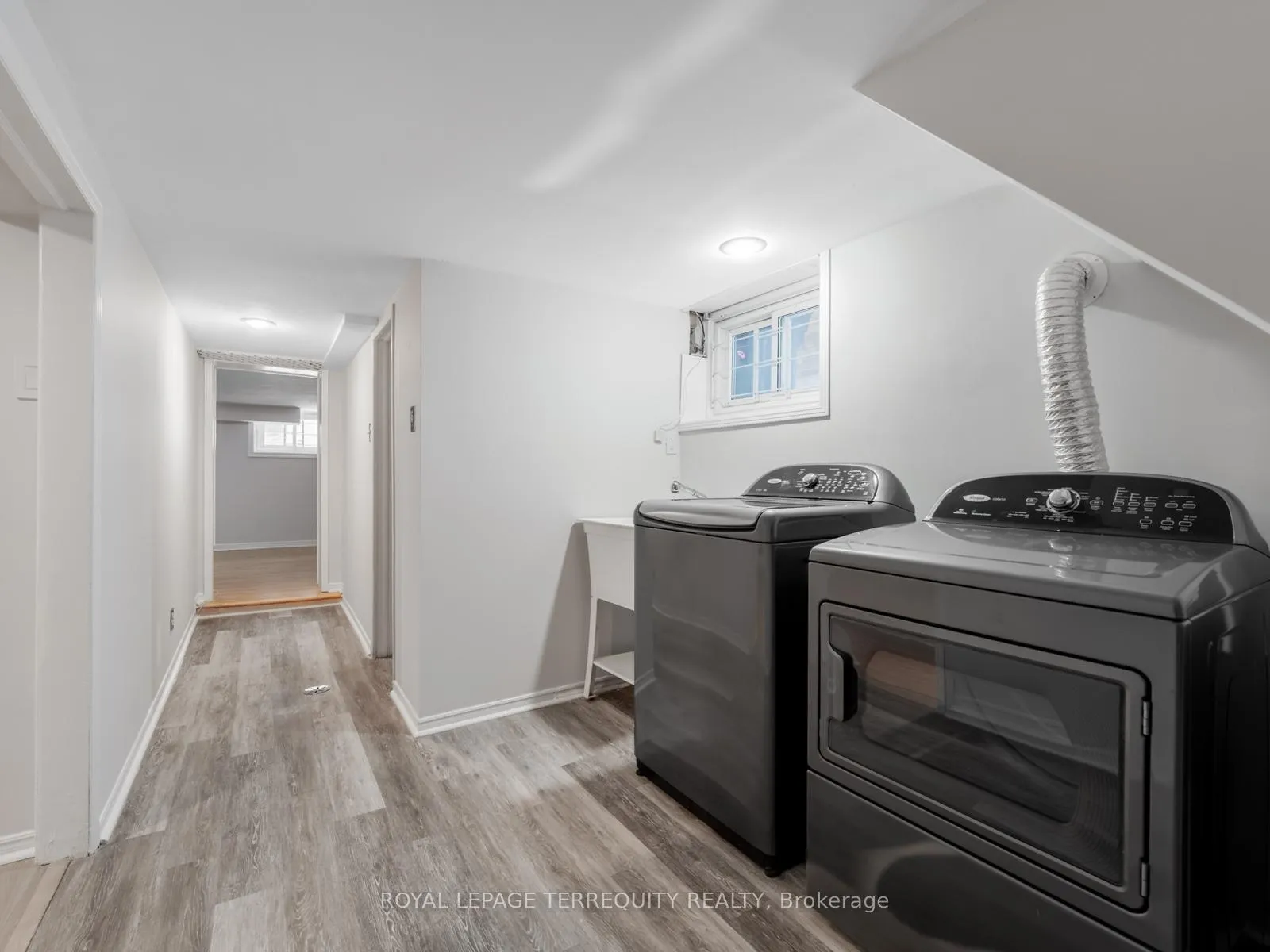 Photo 29 of 533 Soudan Avenue, Toronto, Mount Pleasant East — HOMEH