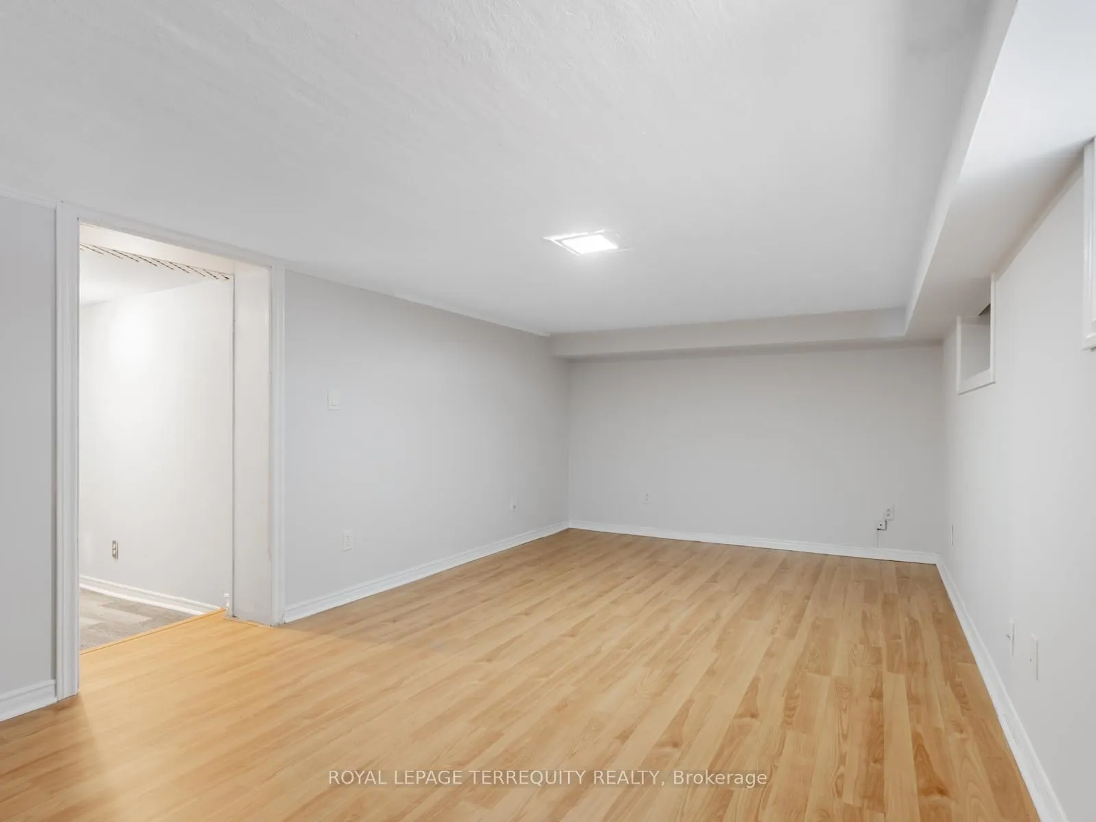Photo 33 of 533 Soudan Avenue, Toronto, Mount Pleasant East — HOMEH