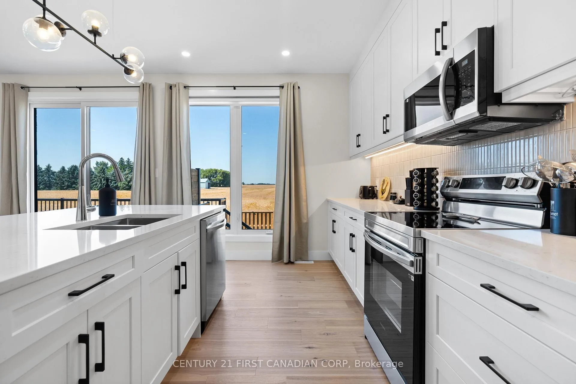 Photo 15 of Unit 1, 7966 Fallon Drive, Lucan Biddulph, Granton — HOMEH