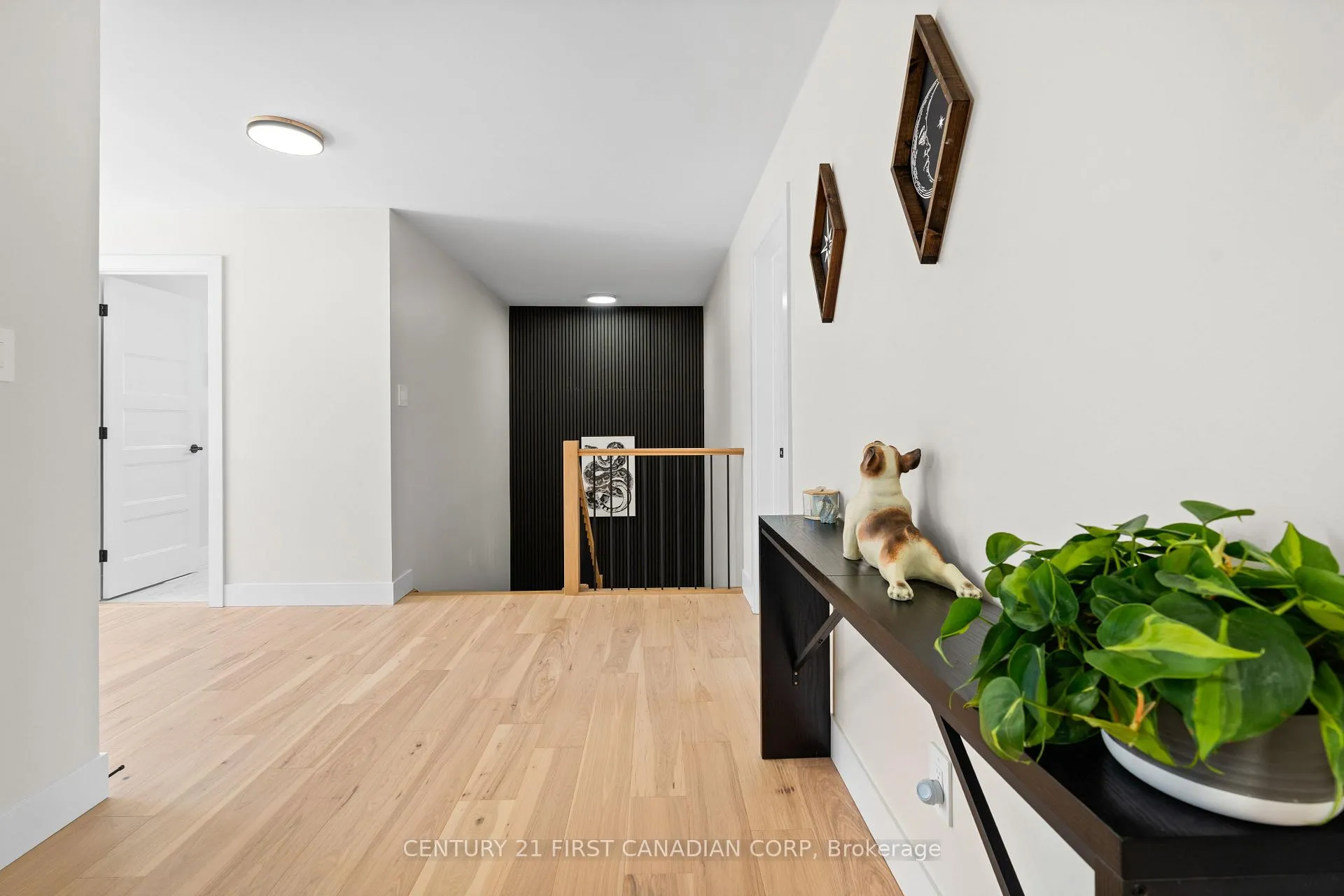 Photo 19 of Unit 1, 7966 Fallon Drive, Lucan Biddulph, Granton — HOMEH
