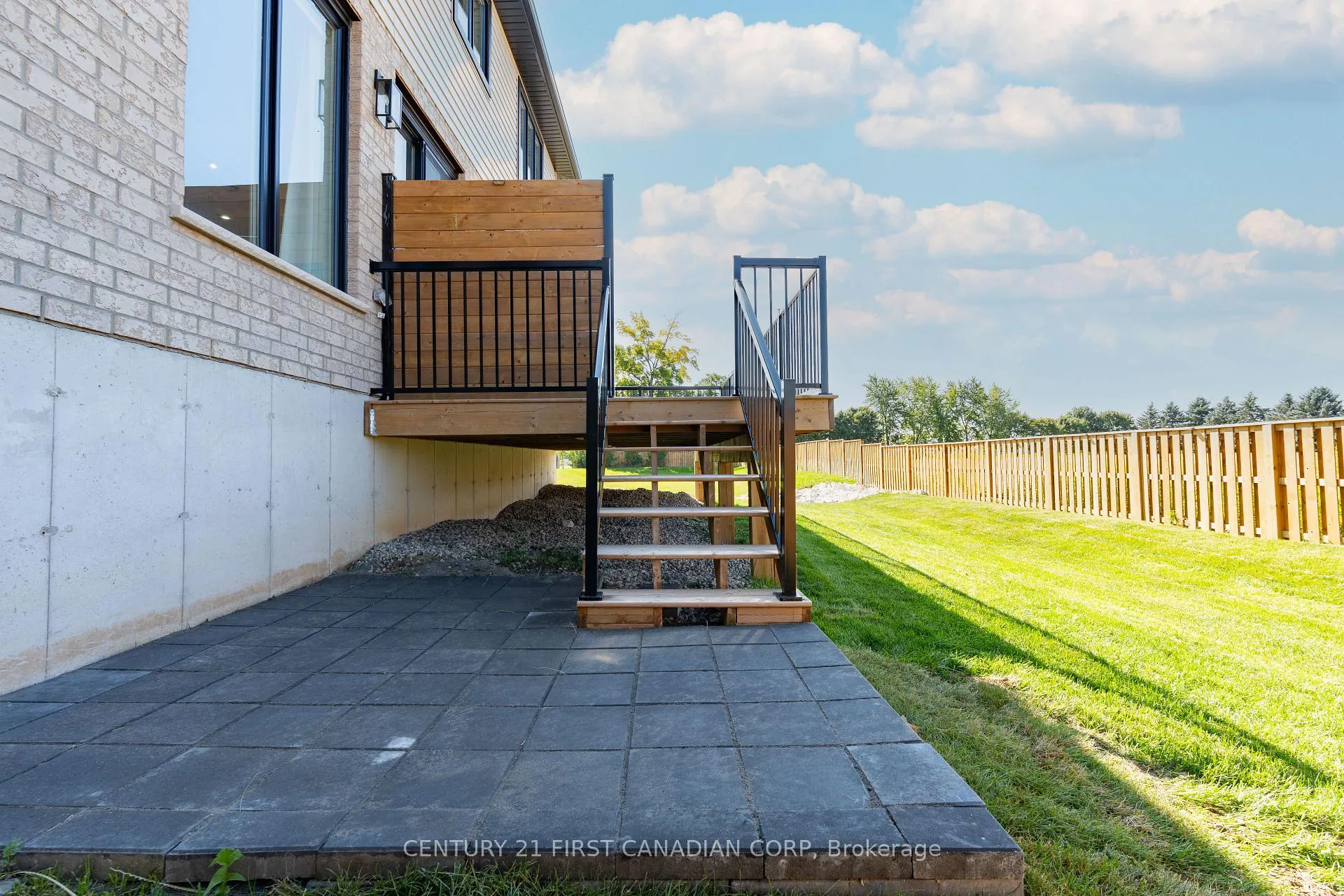 Photo 36 of Unit 1, 7966 Fallon Drive, Lucan Biddulph, Granton — HOMEH