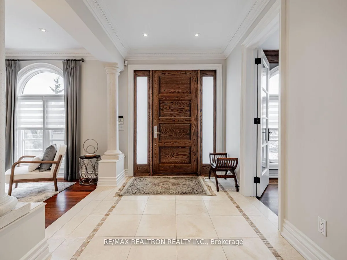 Photo 5 of 73 Pondview Road, Vaughan, Crestwood-Springfarm-Yorkhill — HOMEH