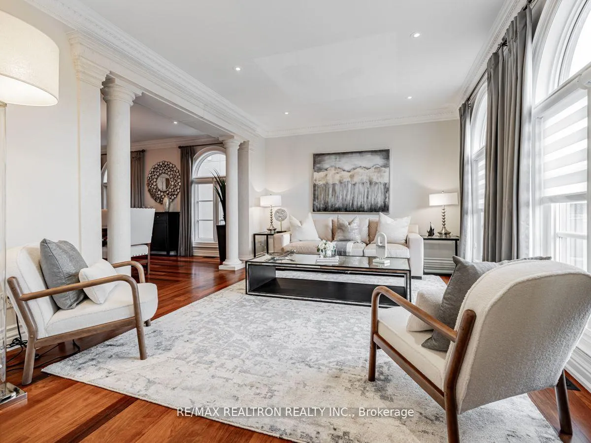Photo 10 of 73 Pondview Road, Vaughan, Crestwood-Springfarm-Yorkhill — HOMEH