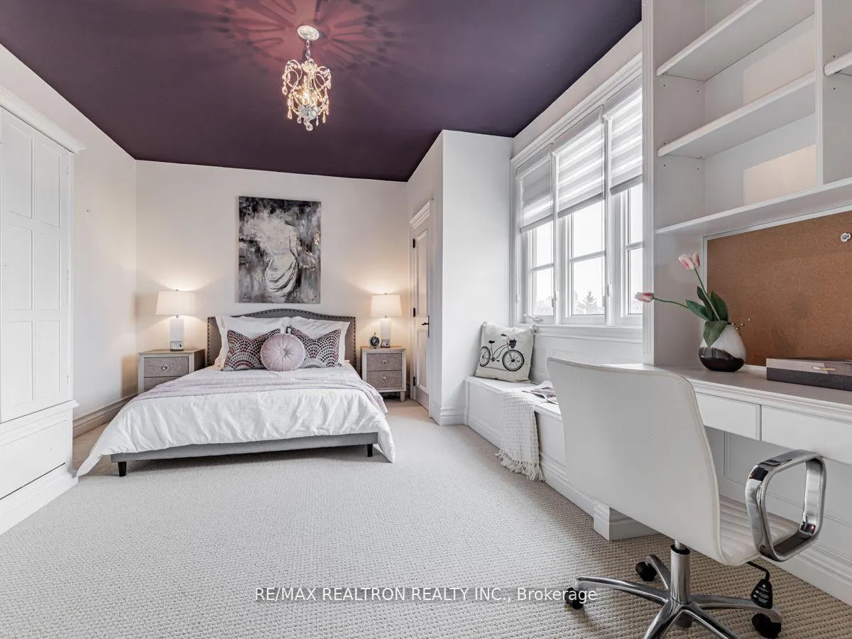 Photo 32 of 73 Pondview Road, Vaughan, Crestwood-Springfarm-Yorkhill — HOMEH