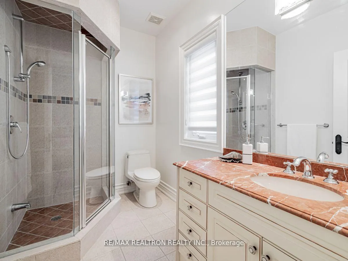 Photo 34 of 73 Pondview Road, Vaughan, Crestwood-Springfarm-Yorkhill — HOMEH