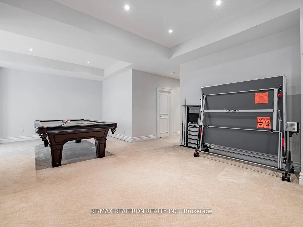 Photo 37 of 73 Pondview Road, Vaughan, Crestwood-Springfarm-Yorkhill — HOMEH