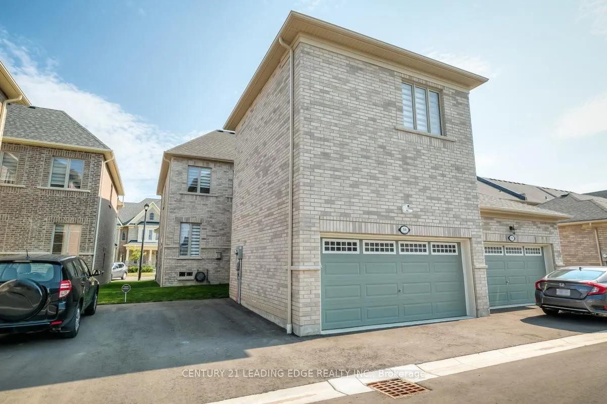 Photo 28 of 16 Clutterbuck Lane, Ajax, Northwest Ajax — HOMEH