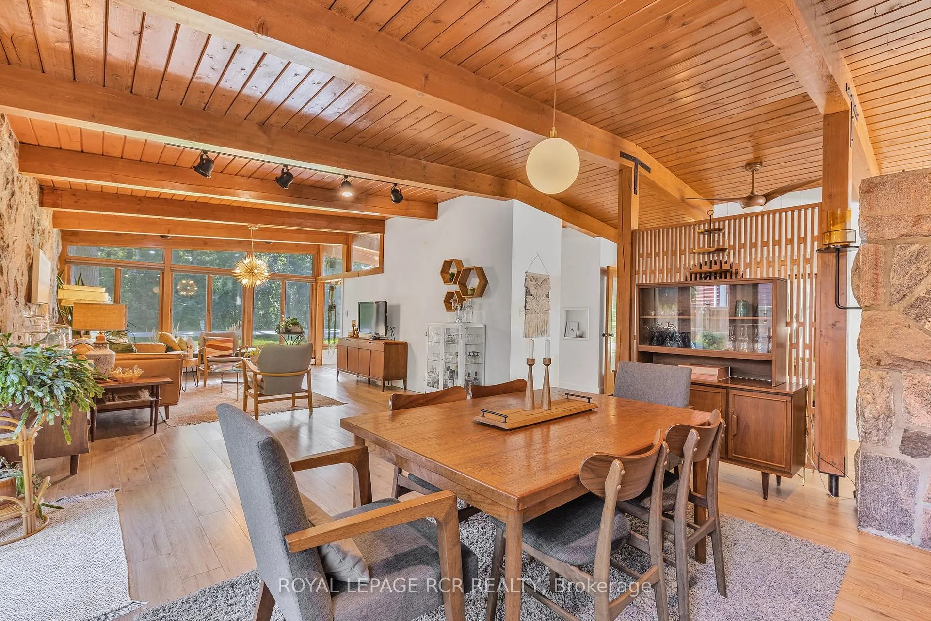 Photo 9 of 224 Mccrea Drive, Clearview, Stayner — HOMEH