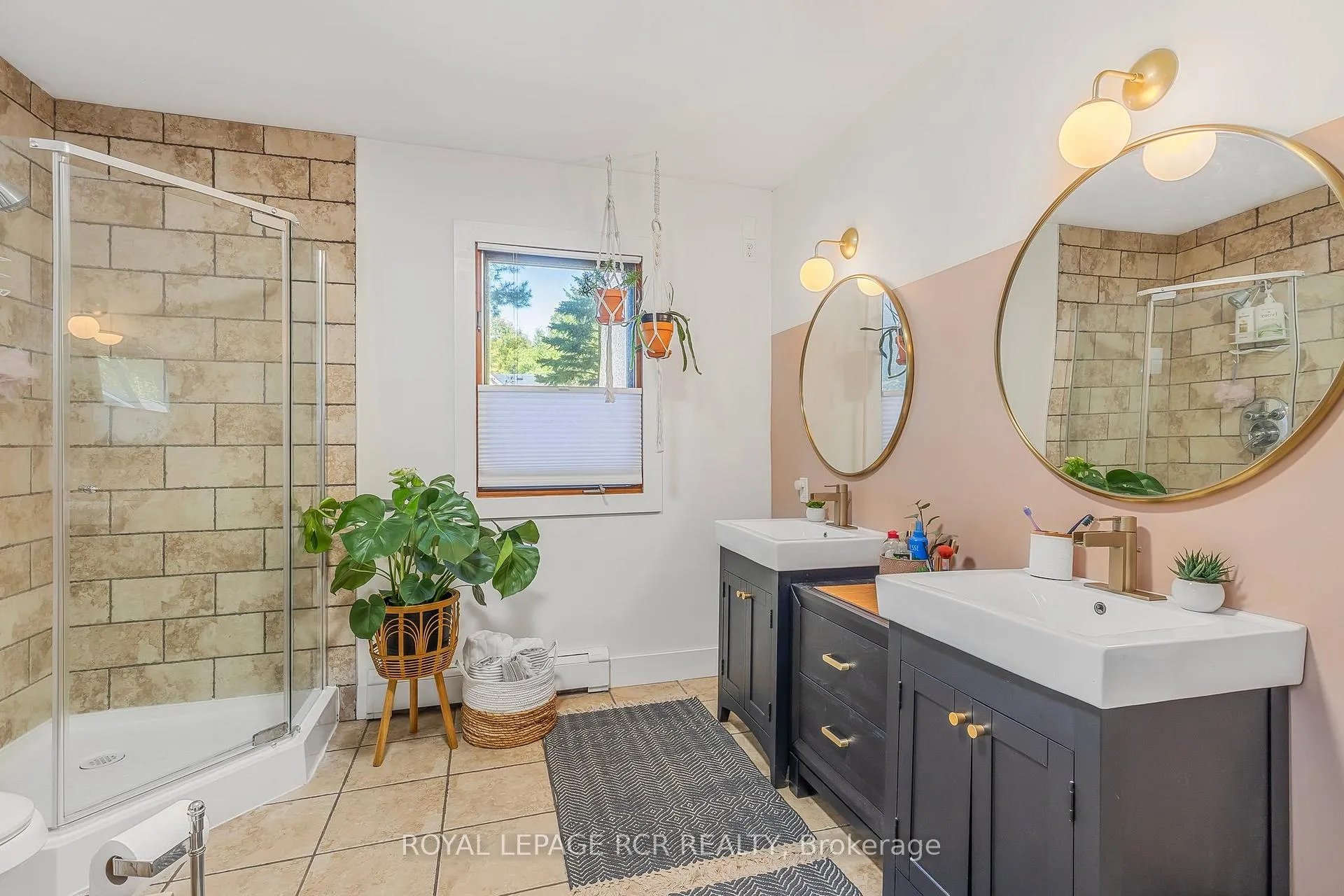 Photo 23 of 224 Mccrea Drive, Clearview, Stayner — HOMEH