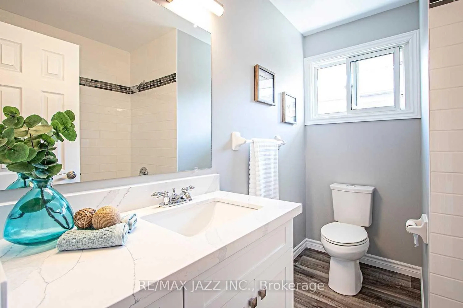 Photo 9 of Unit Main, 325 Poplar Street, Oshawa, Donevan — HOMEH