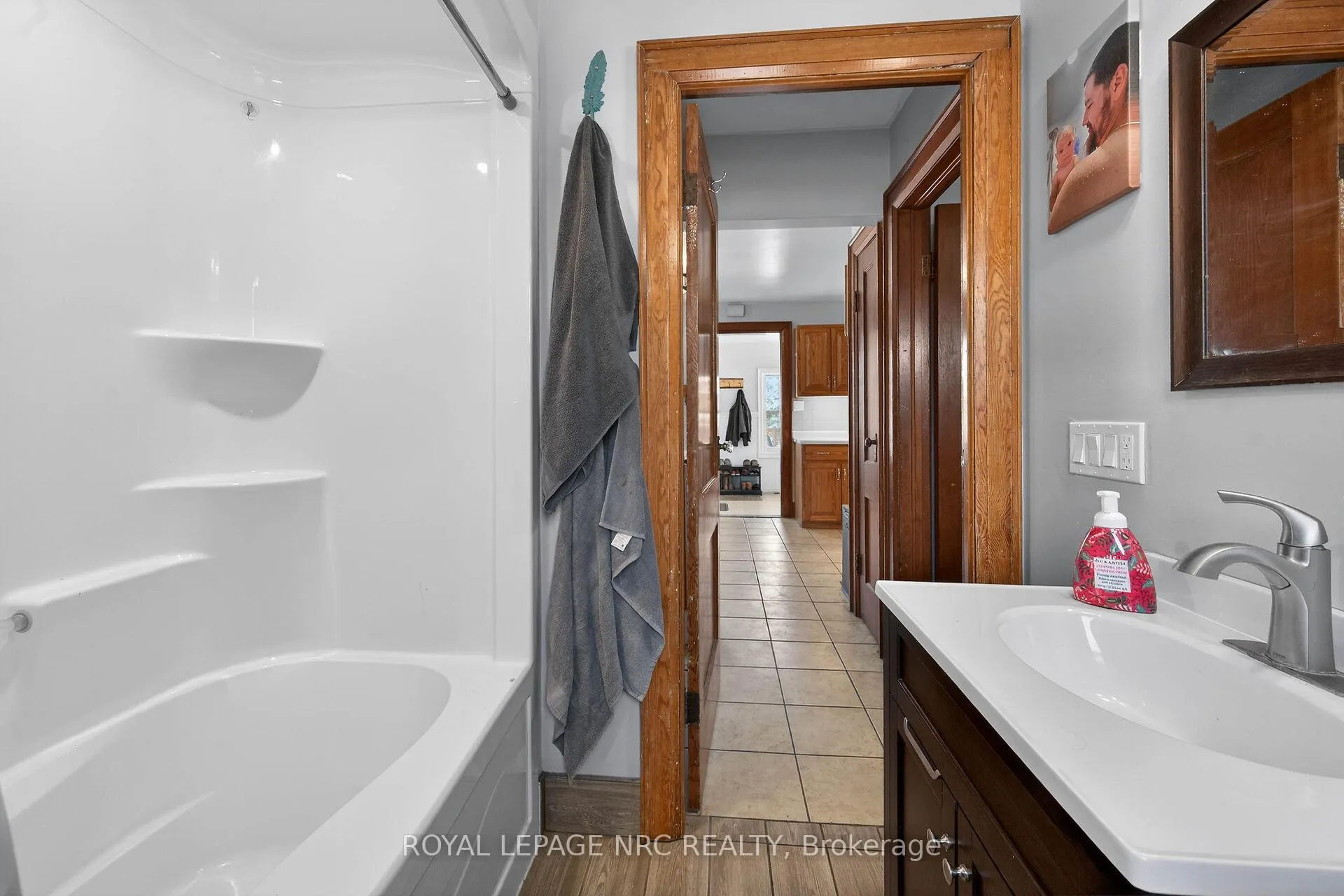 Photo 15 of 41937 Feeder Road E, Wainfleet, Marshville/Winger — HOMEH