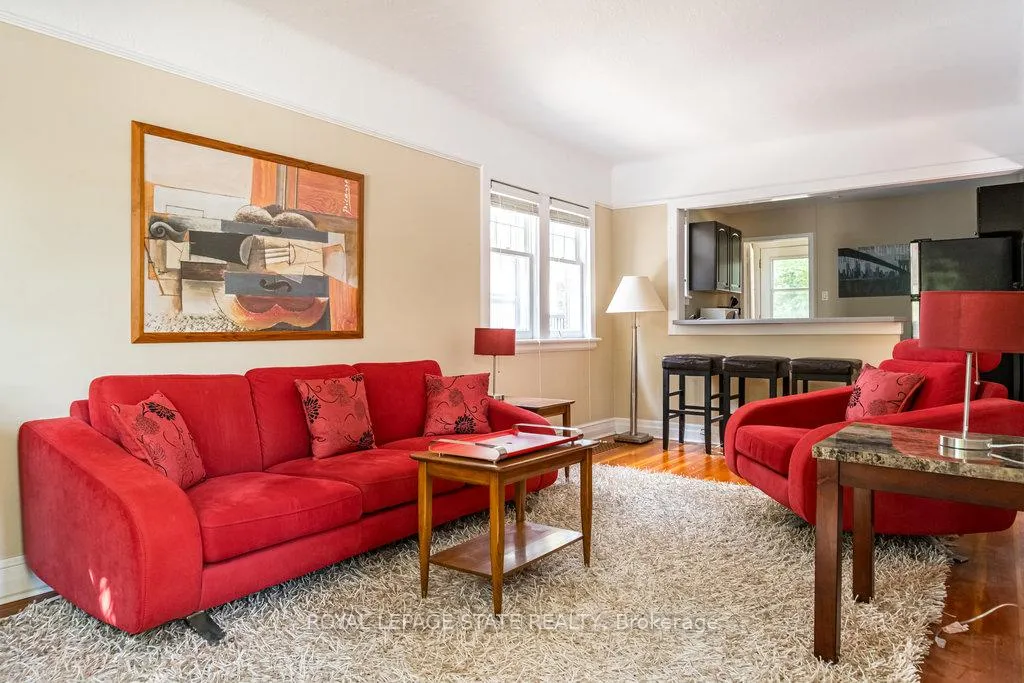 Photo 5 of 34 Norwood Road, Hamilton, Westdale — HOMEH
