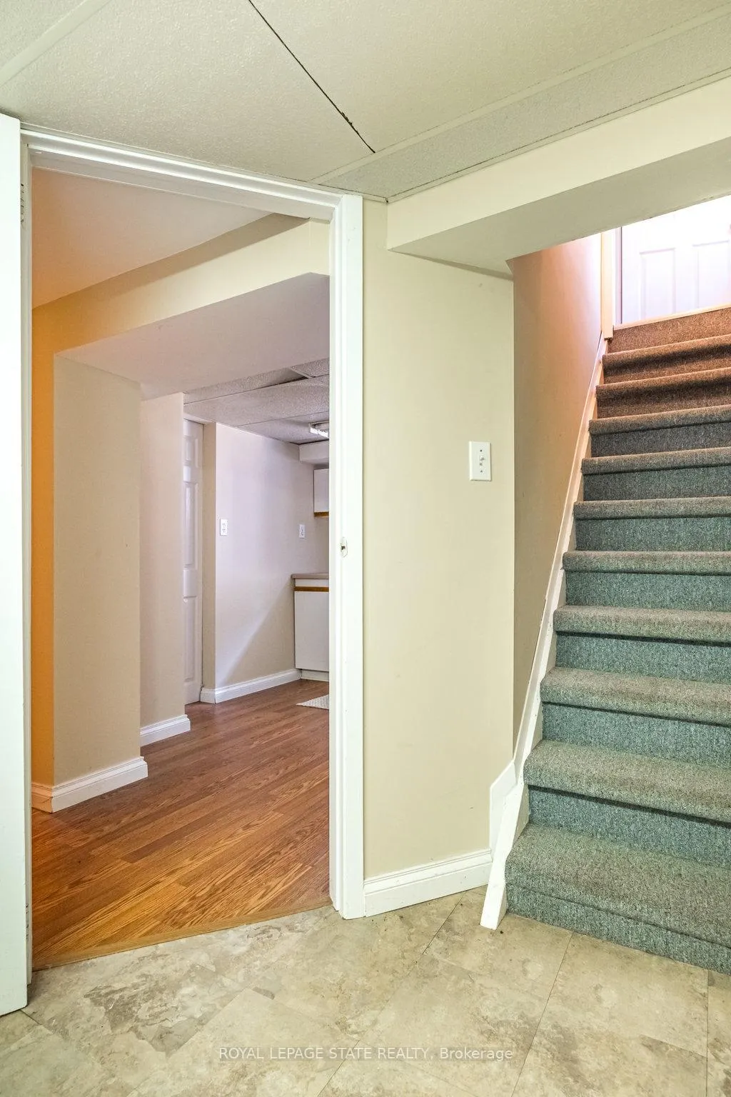 Photo 20 of 34 Norwood Road, Hamilton, Westdale — HOMEH