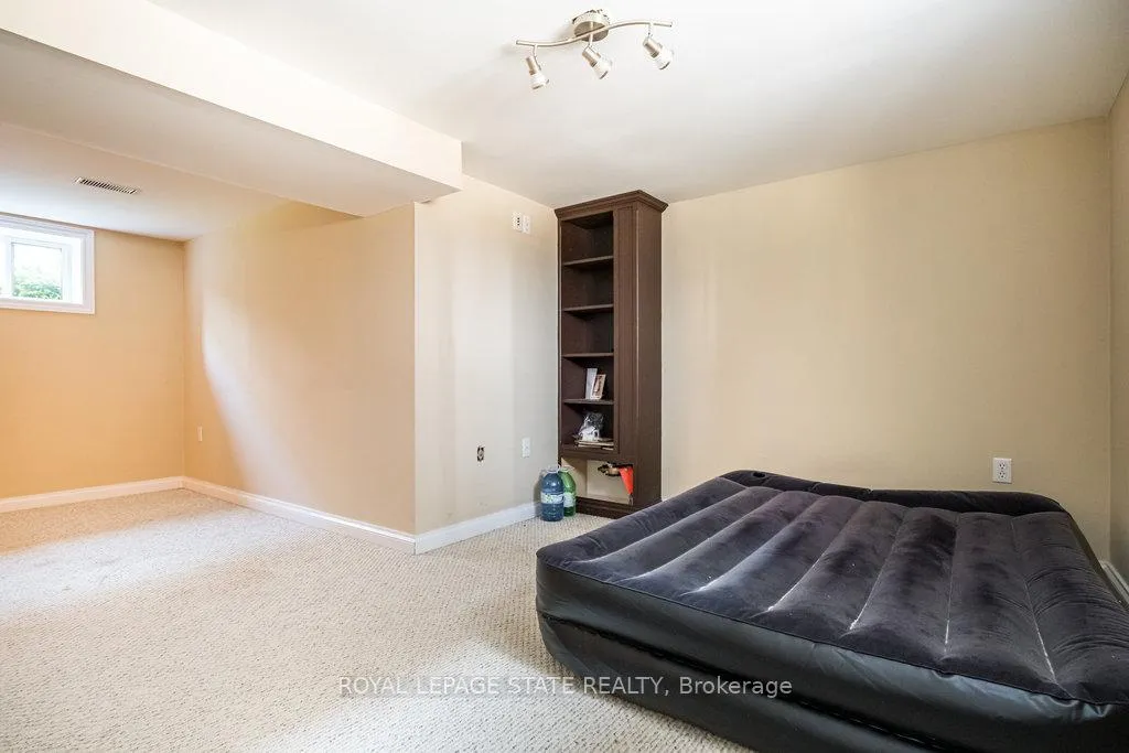Photo 29 of 34 Norwood Road, Hamilton, Westdale — HOMEH