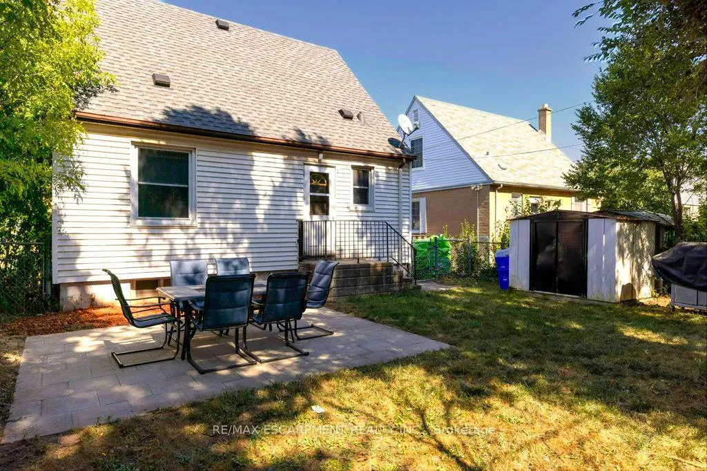 Photo 22 of 52 Martha Street, Hamilton, McQuesten — HOMEH