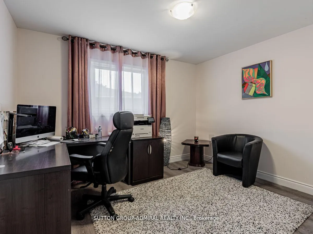 Photo 18 of 6 Cherry Hills Road, Vaughan, Glen Shields — HOMEH