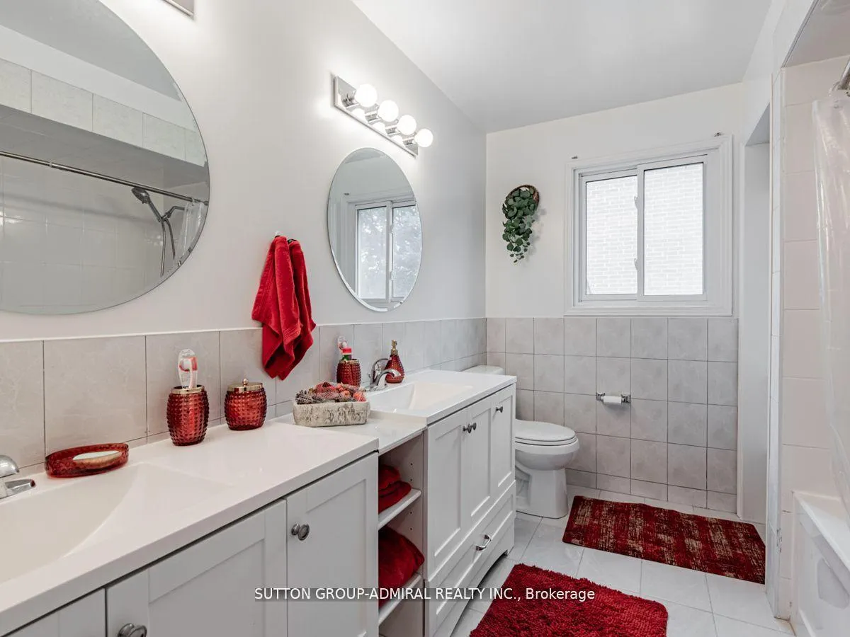 Photo 19 of 6 Cherry Hills Road, Vaughan, Glen Shields — HOMEH