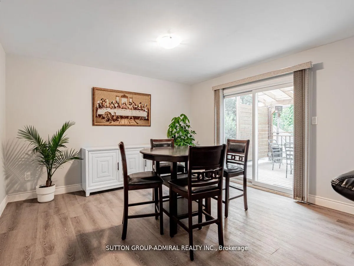 Photo 26 of 6 Cherry Hills Road, Vaughan, Glen Shields — HOMEH