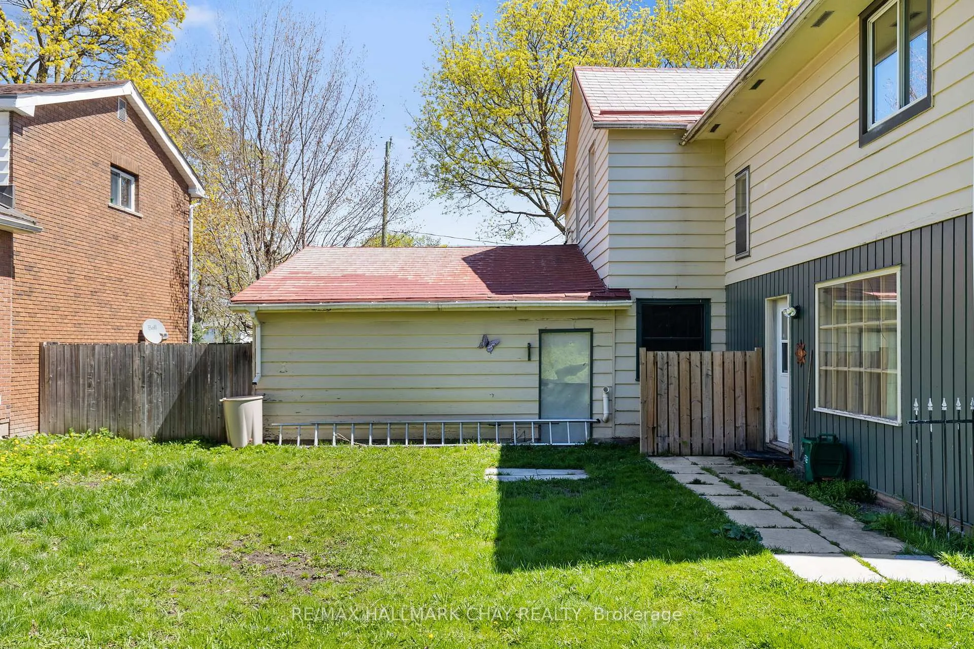 Photo 21 of 138 Peel Street, Barrie, Wellington — HOMEH