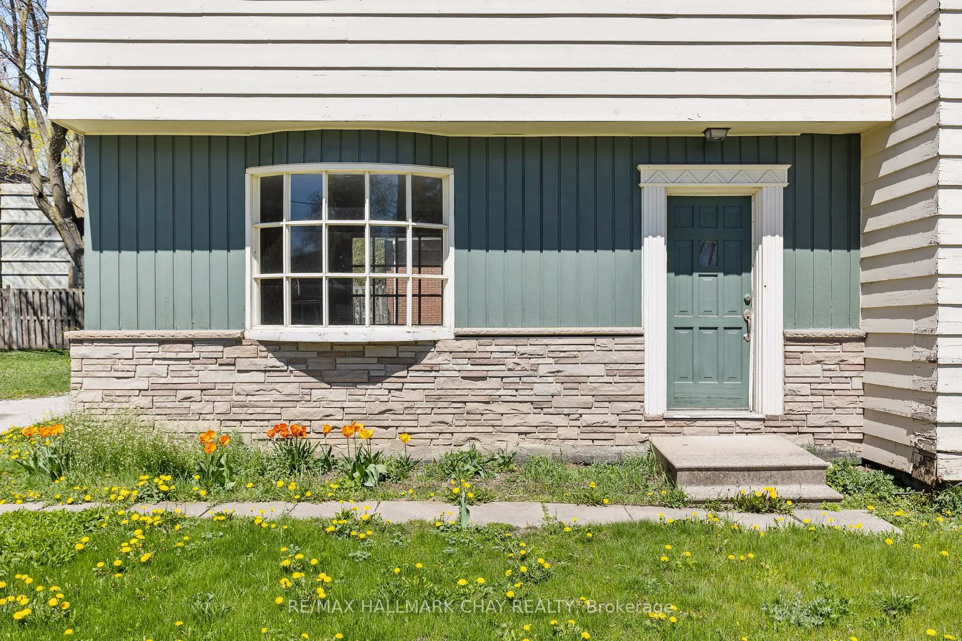 Photo 23 of 138 Peel Street, Barrie, Wellington — HOMEH