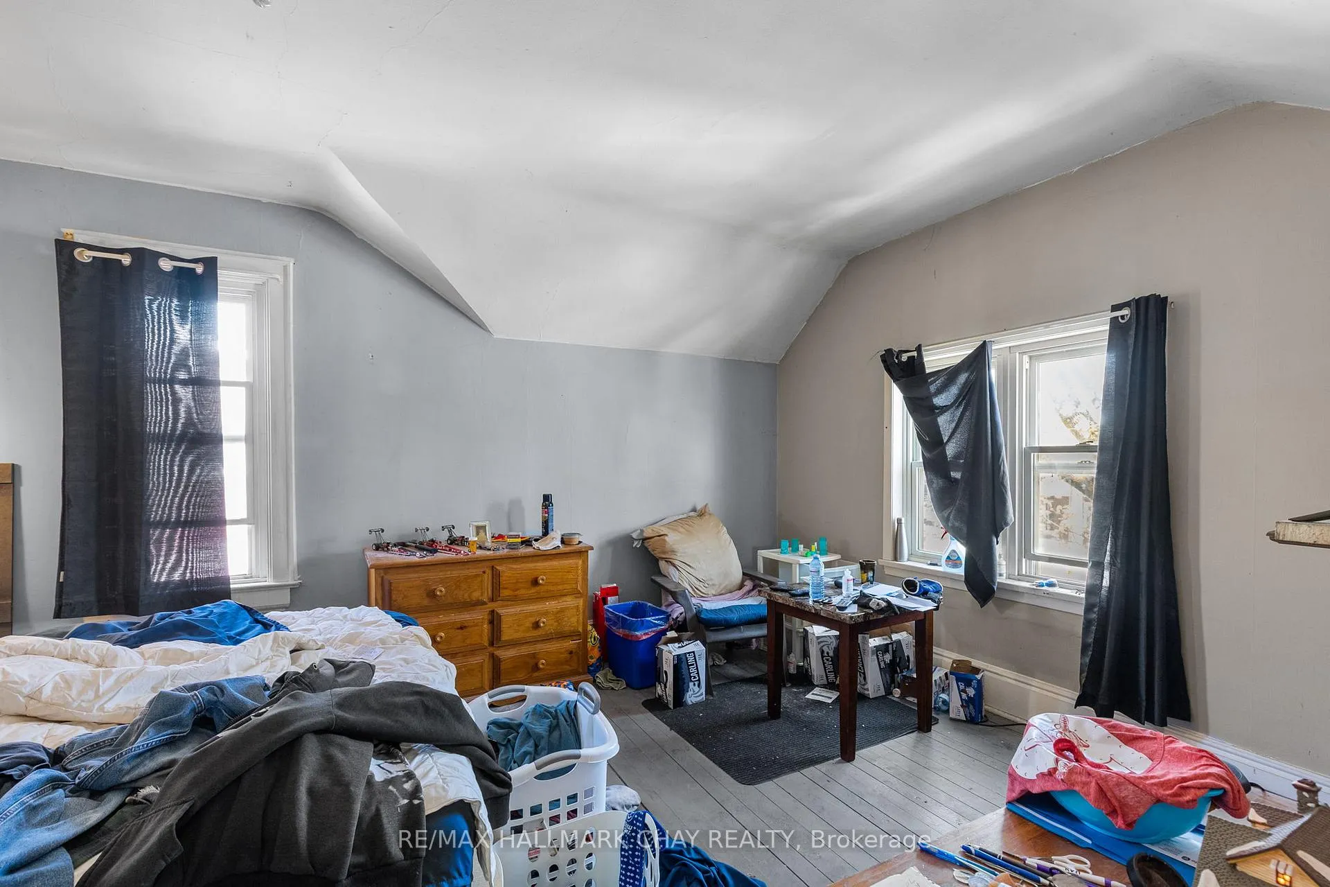 Photo 28 of 138 Peel Street, Barrie, Wellington — HOMEH