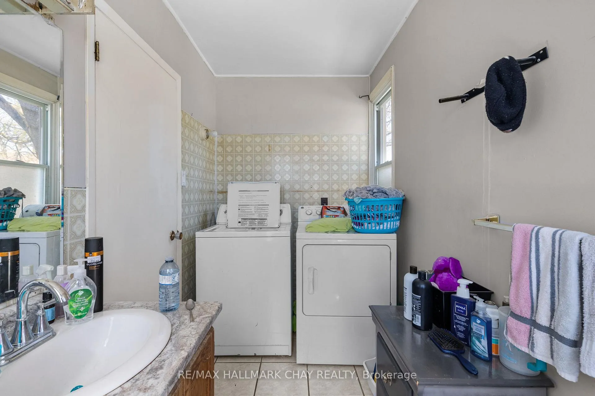 Photo 35 of 138 Peel Street, Barrie, Wellington — HOMEH