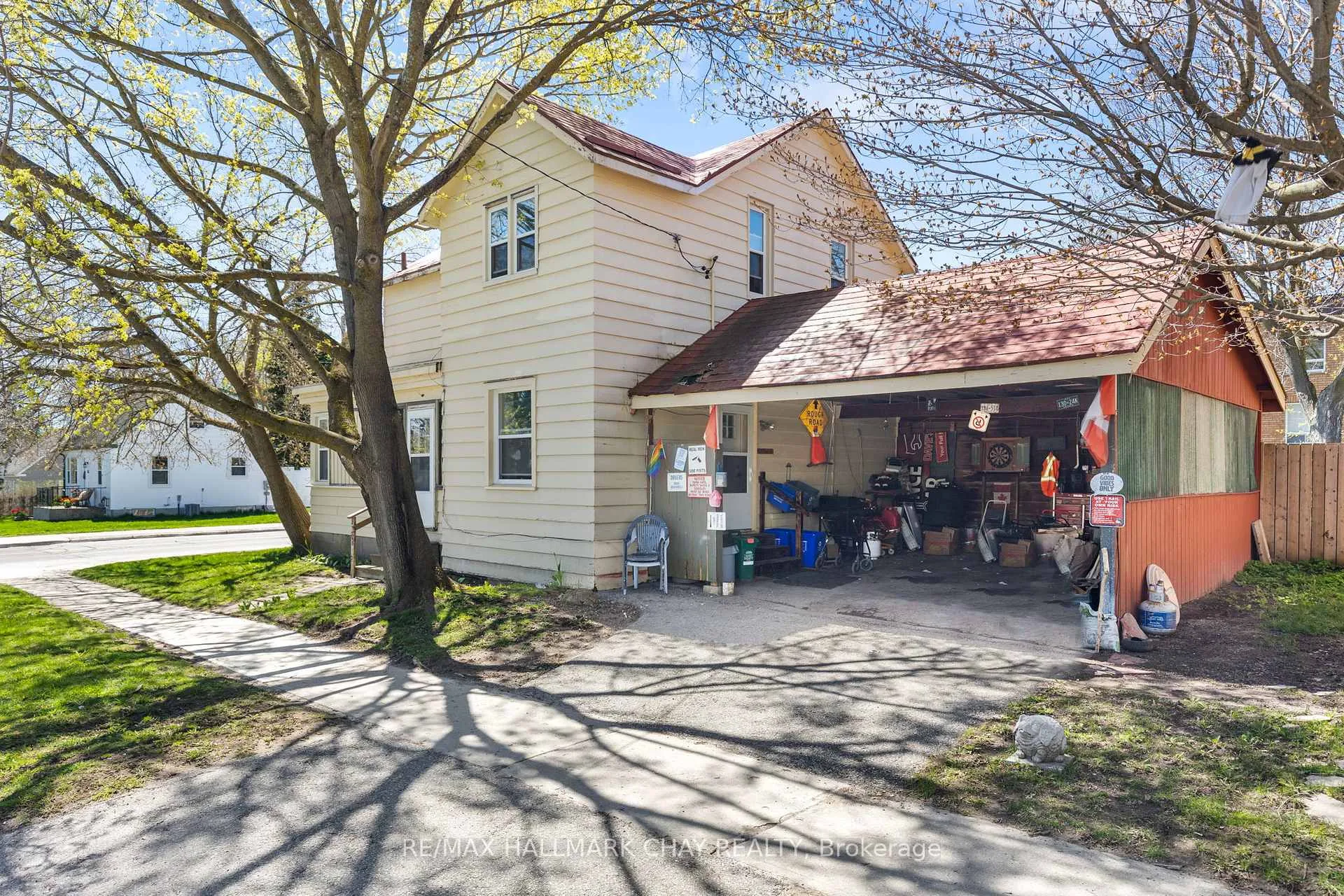 Photo 39 of 138 Peel Street, Barrie, Wellington — HOMEH