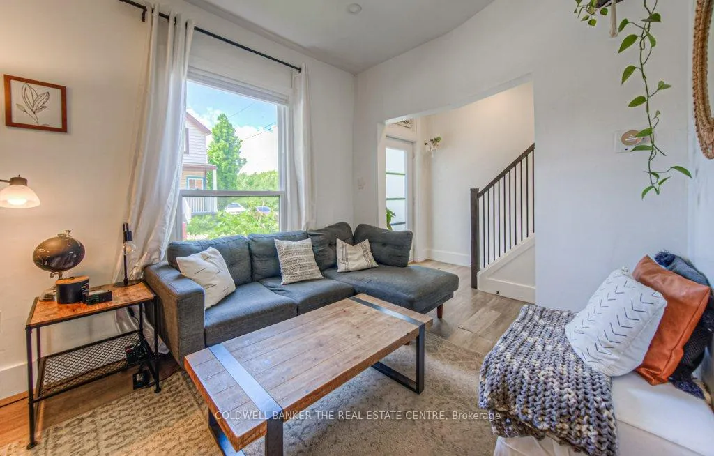 Photo 8 of 344 Emerald Street N, Hamilton, Landsdale — HOMEH